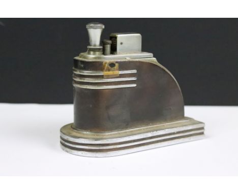 A 1930's Ronson Art Deco touch tip table lighter. 