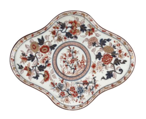 An 18th century Chinese Imari tray with foliate decoration 39cm wide