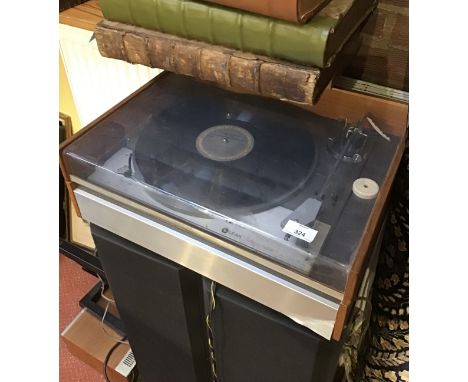 A Leak Delta turntable 13L11305A, a Leak Delta 70 Amplifier and a pair of Bowers and Wilkins DM620 No 018050 speakers.