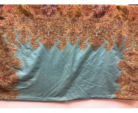 A 19th century paisley's shawl 318cm x 158cm