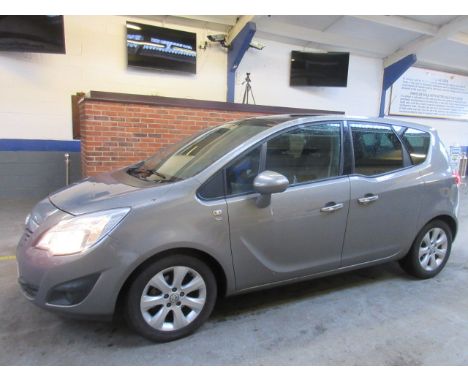 Make &amp; Model: Vauxhall Meriva SEDate of Reg: VK61 LTUColour: Browncc: 1364MoT: 14-12-2021Fuel Type: PETROLMileage: 77kTra