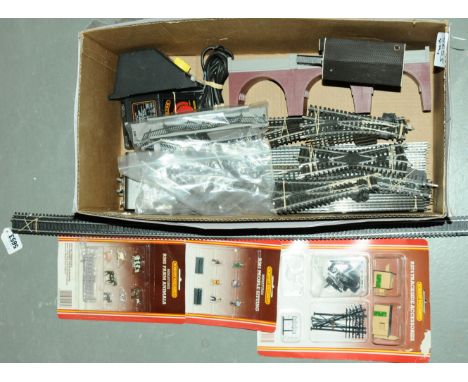 OO gauge track and accessories including  3 Peco flexi track,6 Hornby semi flexi, quantity of curves, half curves, straights,