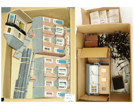 Kit/Scratchbuilt and commercially built Bachmann O Gauge Railway Accessories consisting of Bachmann Low Relief Buildings, 12 