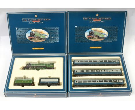 Hornby Railways Train packs comprising R098 (limited edition) Flying Scotsman pack containing 4-6-2 LNER apple green A3 Class