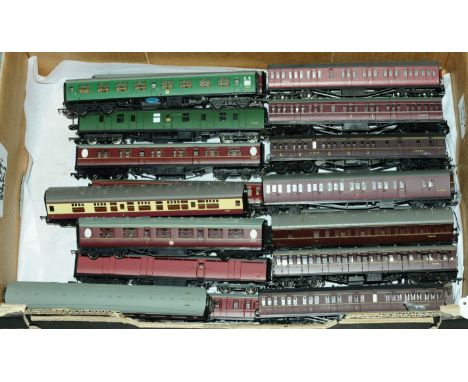 Bachmann / Mainline and other commercial manufacturers quantity of OO Gauge Passenger Coaches consisting of BR maroon, LMS ma
