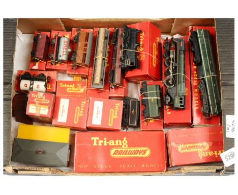 Triang Locos, Rolling Stock and Accessories comprising R357 A1A-A1A BR green Class 31 Diesel No.D5572, R259 4-6-2 BR green Br