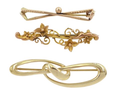 Rose gold golfing brooch, knot brooch and an ivy leaf brooch, all 9ct Condition Report:Approx 7.25gm (one back pin not gold),