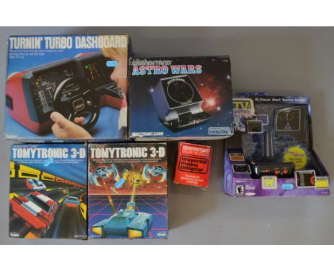 5 x assorted electronic games including vintage Grandstand Astro Wars, Tomytronic 3D, etc.