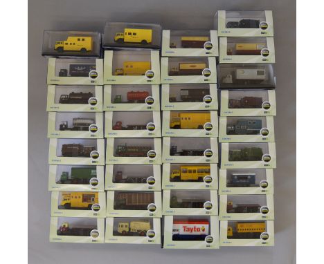 A quantity of Oxford diecast model vehicles in 1:76 scale. All appear G+ in G/G+ boxes. (33)