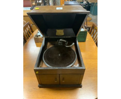 An oak vintage Electrola table top gramophone 
