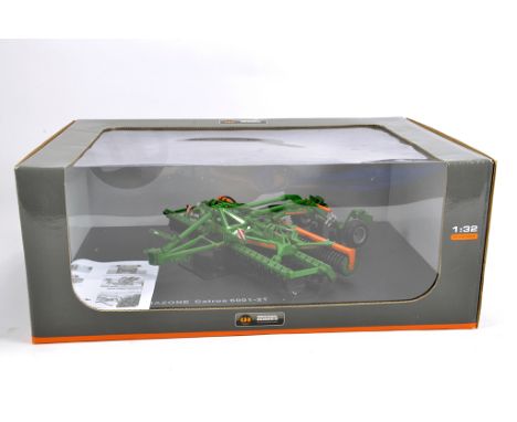 Universal Hobbies 1/32 Amazone Catros Cultivator. M in Box.