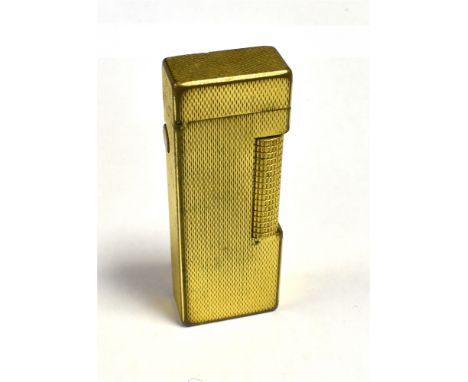 VINTAGE DUNHILL LIGHTER Base marked Dunhill Switzerland. Patented length 6.5cm