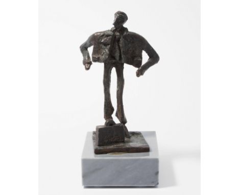 Metzler, Kurt Laurenz(St.Gallen 1941)"Der Reisende". 1993. Bronze. 89/300. Auf der Bronze monogrammiert, datiert und nummerie
