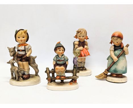 4 Goebel pottery figures. Tallest measures 13cm 