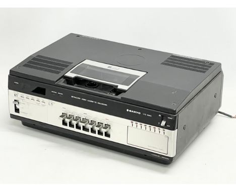 A vintage Sanyo model VTC 9300 Betacord Video Cassette Recorder. 51x38x20cm 