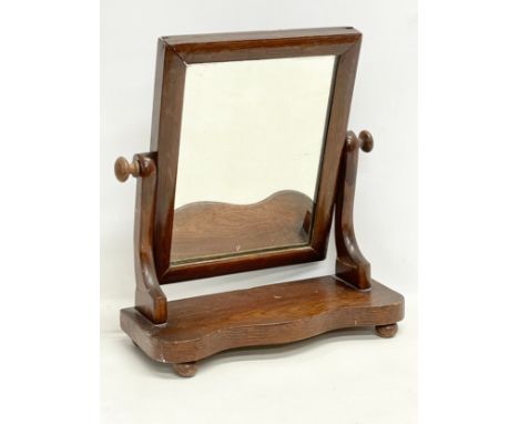 A Victorian tabletop dressing mirror with original paintwork. 36x15x41cm 