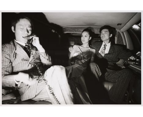 FUDONG, YANG1971 Peking/ChinaTitel: Ms. Huang at M. Last Night (für Parkett 76). Datierung: 2006. Technik: Lambda Print. besc