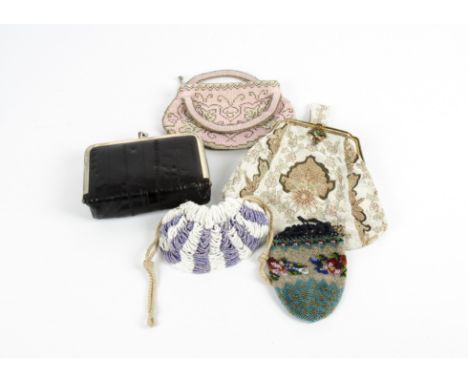 A selection of 19th &amp; 20th Century lady;s purses, including a French Art Noveau example with hand beaded decoration, gilt