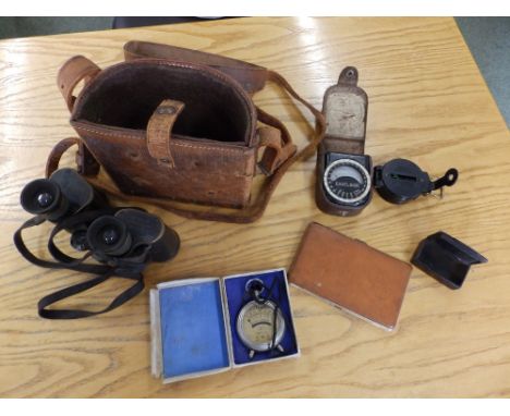 A pair of old Zeiss binoculars, a voltmeter, light meter and three other pieces. (6)