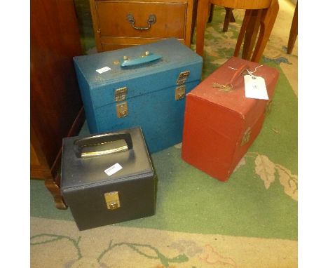 A large quantity of vinyl long playing and single records, mostly rock and pop in carrying storage cases
