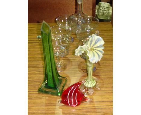 Assorted glassware including Babycham glasses, etc.