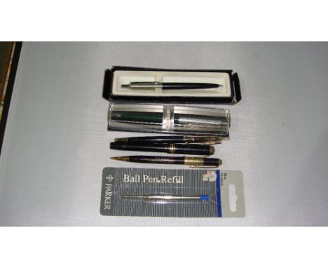 Vintage Conway Stewart N0 388 fountain pen, Parker biro in case, Wyvern 303 propelling pencil etc. 