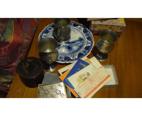 Assorted vintage jigsaws (Royalty interest), pewter tankards, ephemera including ration books, Japanese coasters etc.
