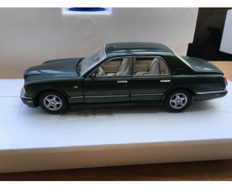 Franklin mint, boxed, diecast, 1:24 scale model, 1998 Bentley Arnage