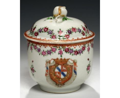 A CHINESE EXPORT PORCELAIN ARMIORIAL SUCRIER AND COVER, C1770  with peach knop and festoon borders, 10.5cm h++Sucrier with de