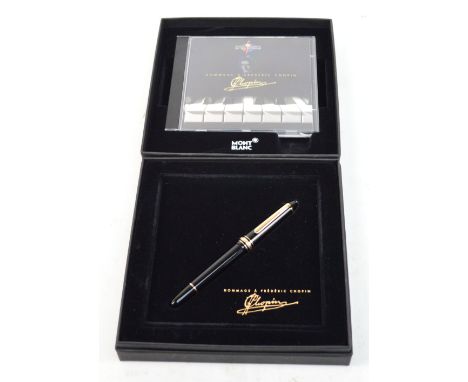 A Montblanc Meisterstück 145 M fountain pen with 4810 14 K nib, "Hommage à Frederic Chopin", boxed with Chopin CD. CONDITION 