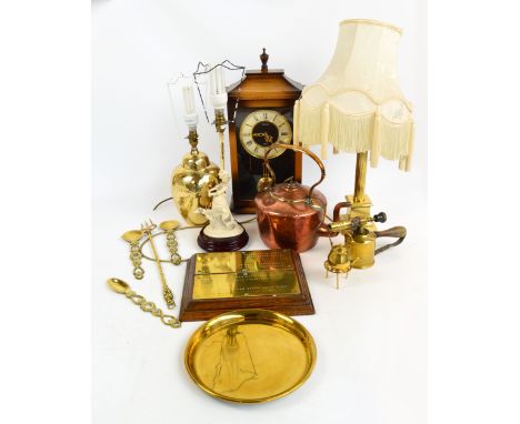A quantity of metalware including a 19th century copper kettle, haystack measure, brass cribbage board, brass lamp, a modern 