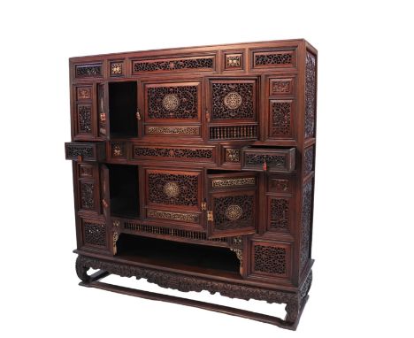 An exceptional piece of Chinese furniture decorated with dragons and bone inlays from the Qing period (æ¸…æœ) - Weight: 30.00