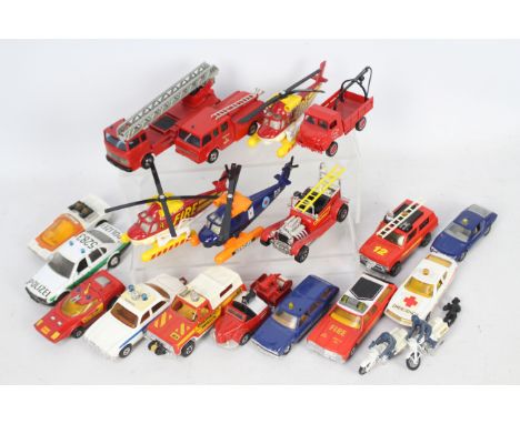 Matchbox, Solido - An unboxed collection of diecast emergency themed vehicles in various scales. Lot includes Matchbox SuperK