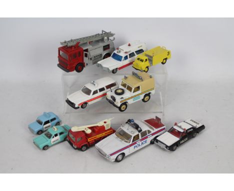 Dinky Toys, Polistil, Britains - 10 unboxed diecast Emergency themed model vehicles in various scales. Lot includes Dinky #27