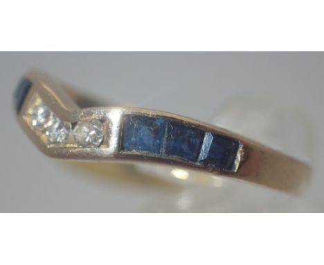 18 ct gold sapphire and diamond wishbone ring, size N/O