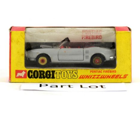Corgi Whizzwheels Pontiac Firebird no.343 and Classics Shell/BP Scammell Highwayman Tanker no.16306 and a quantity of boxed a