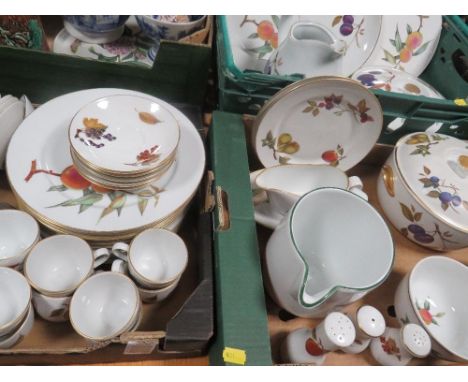 Three trays of Royal Worcester Evesham tea and dinnerware to include tureens 