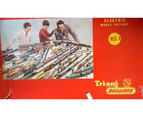A Tri-ang electric model railway set, R S. I together with further railway accessories etc (qty) 