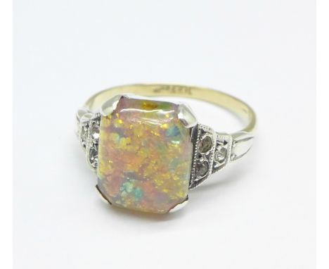 A 9ct gold and silver ring, L