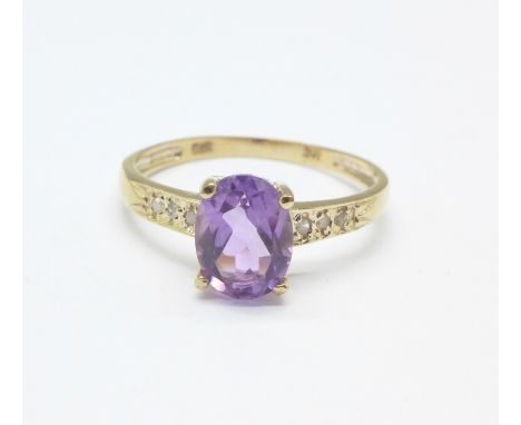 A 9ct gold, amethyst and diamond ring, 1.5g, O