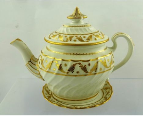 A BARR, FLIGHT AND BARR WORCESTER PORCELAIN TEAPOT, having writhen body with gilded fern frond border decoration, incised "B"