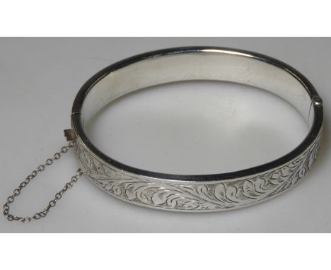 SILVER .925 ENGRAVED BANGLE 12.8G 