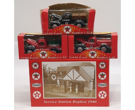 Texaco Old Timer Collection Replica 1940 Service Station &amp; 3&nbsp;Vehicles, boxed. &nbsp;Although unchecked for completen