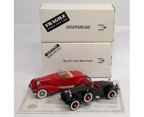 Danbury Mint, 1:24 scale, 1934 Packard V-12 Lebaron Speedster &amp; 1927 Stutz Black Hawk, a boxed pair.&nbsp; Although unche