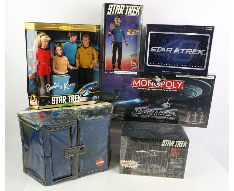 Star Trek collection. U.S.S Enterprise amt 8617 model kit, U.S.S Enterprise bridge fold out playset by Meco, U.S.S Enterprise
