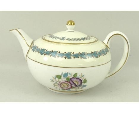 A Wedgwood porcelain part tea service, early 20th century, decorated with flowers, pattern no W3939, comprising tea pot, milk