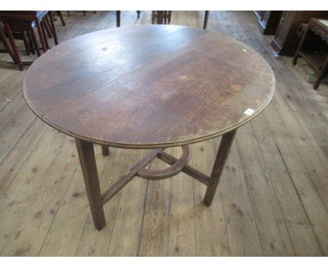 An Arts and Crafts style gate leg table, width 44ins