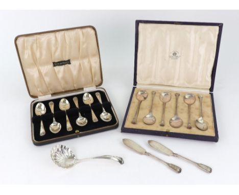 A cased set of six silver seal end teaspoons, Emile Viner, Sheffield 1938, a cased set of six silver Old English shell patter