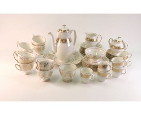 A Coalport Allegro tea service, 29 pieces, and a Wedgwood Marguerite coffee service, 18 pieces (47).
