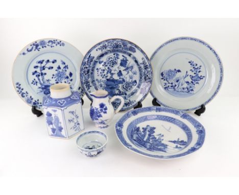 Four Chinese Export blue and white plates, Qianlong, variously painted with birds and flowers, 22.5cm diameter, a similar sty